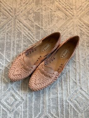 Woven Leather Slip-On Flats in Dusty Pink